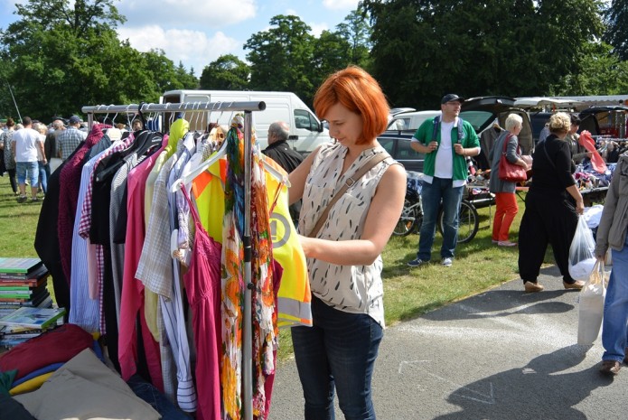 Flohmarkt_in_Braunschweig_Harz_und_Heide_Anna_Kleidung