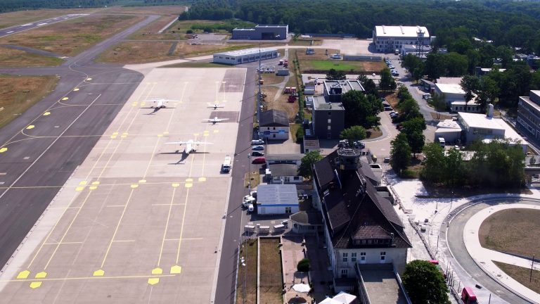 Luftbild Startbahn Forschungsflughafen Braunschweig